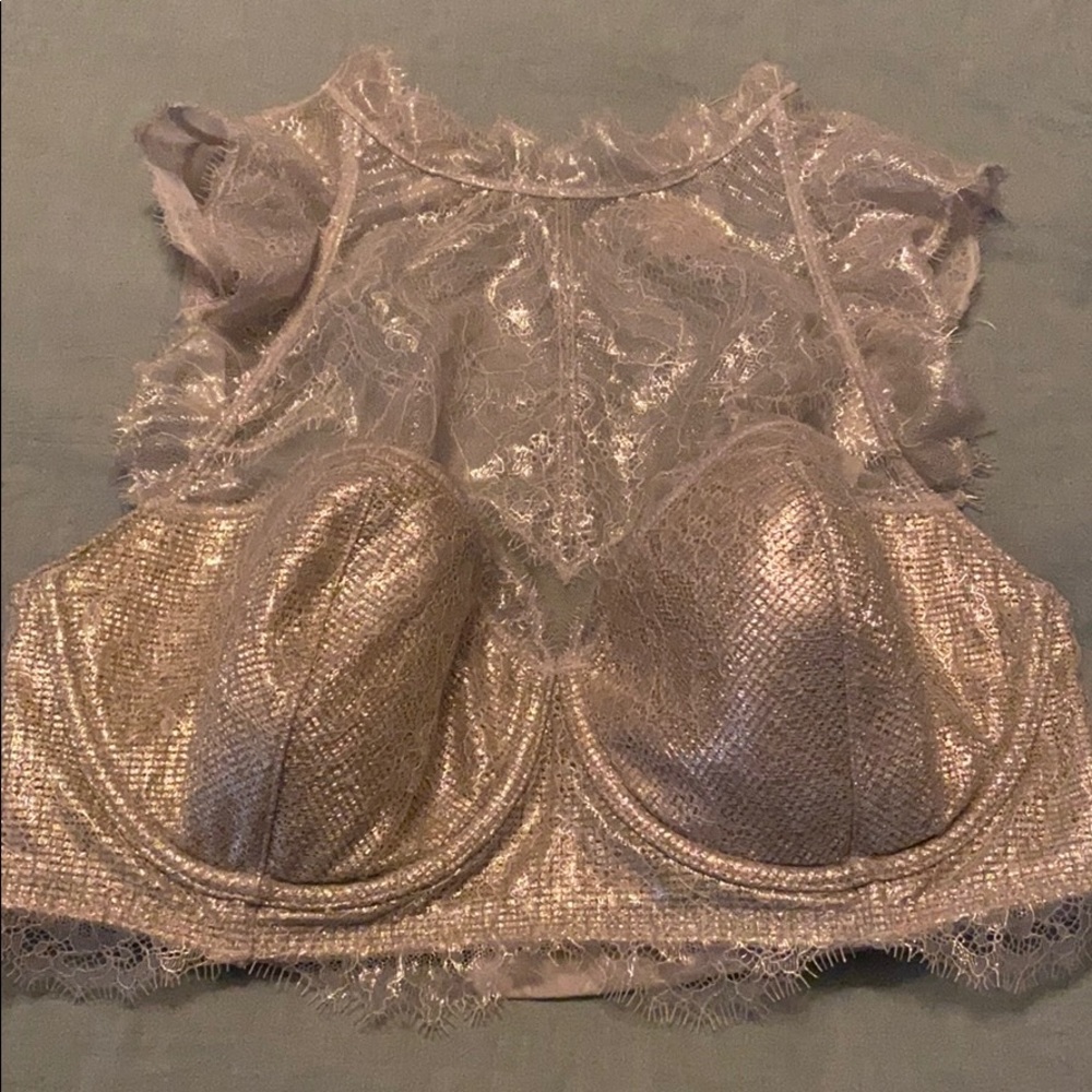 Brand new lace Victoria secret bra